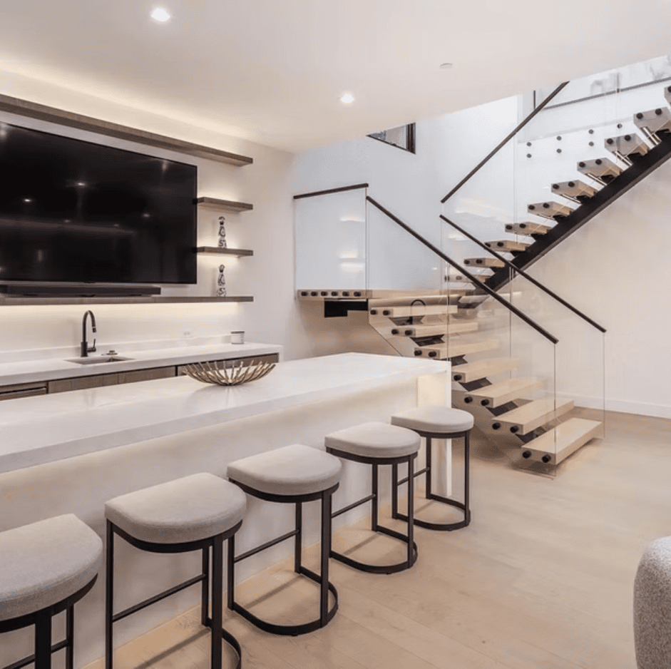 Custom Home Bar Lutron Lighting