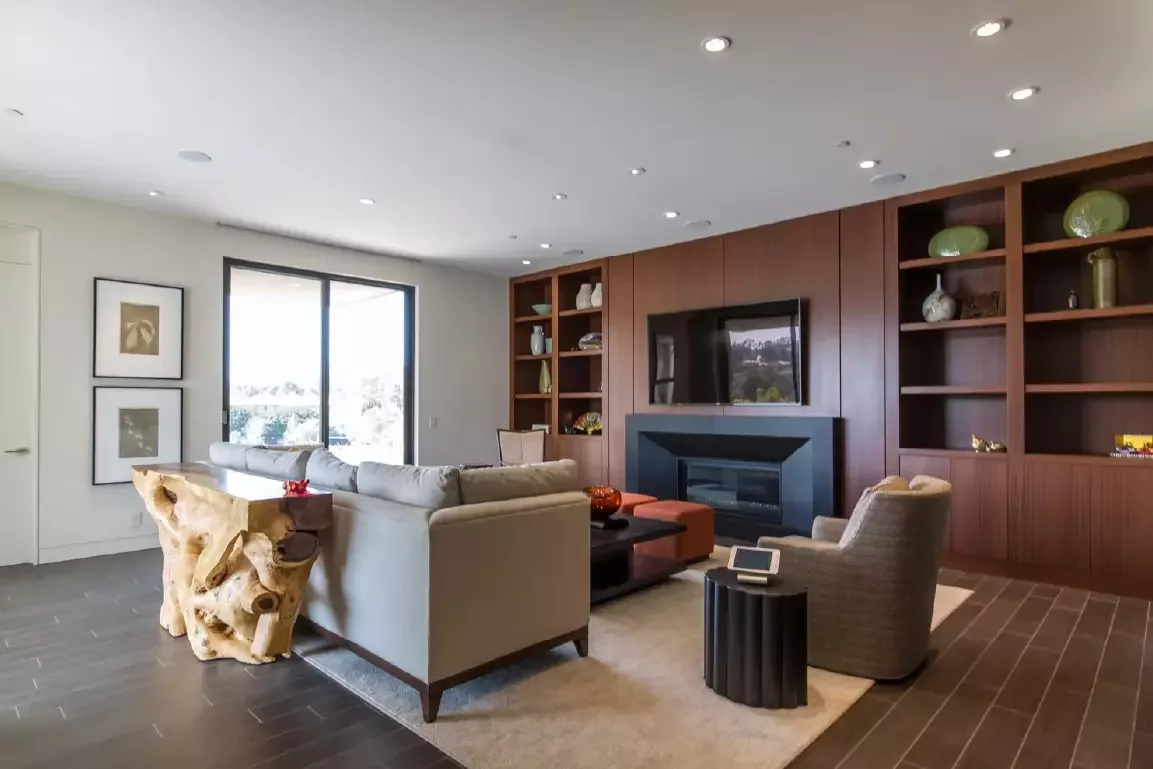 Family room Audio and Video